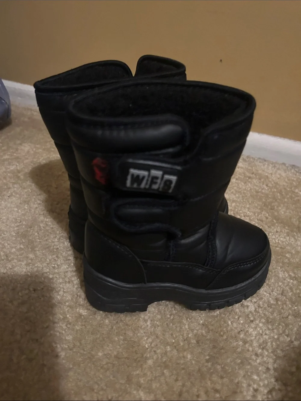 Kids Black Insulated Snow Boots